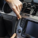 Peak Design Mobile Car Mount Vent Charging - Magnetyczny Uchwyt Samochodowy Do Telefonu Na Kratkę z Bezp. Ładowarką - Czarny